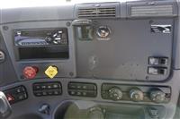 2018 Freightliner CA125DC