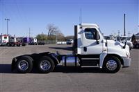 2018 Freightliner CA125DC