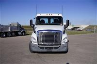 2018 Freightliner CA125DC