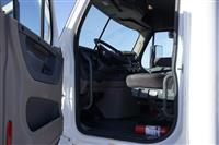 2018 Freightliner CA125DC