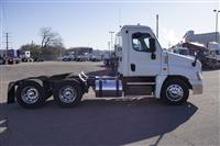 2018 Freightliner CA125DC