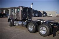 2022 Peterbilt 389