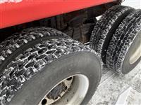 2010 Freightliner FLD120