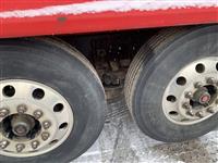 2010 Freightliner FLD120