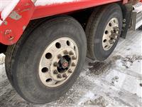 2010 Freightliner FLD120