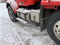 2010 Freightliner FLD120