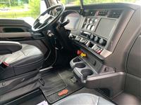 2024 Kenworth T680 NEXT GEN