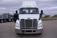 2018 Freightliner CA125DC
