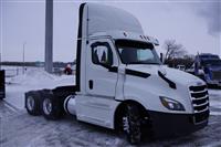 2020 Freightliner CA125DC