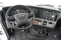 2020 Freightliner CA125DC