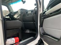 2024 Kenworth T680 NEXT GEN