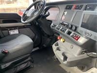 2023 Kenworth T680 NEXT GEN