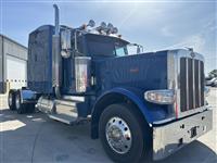 2023 Peterbilt 389