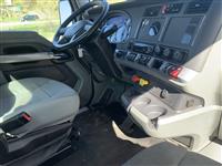 2020 Kenworth T680