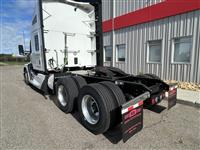 2025 Kenworth T680 NEXT GEN