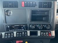 2025 Kenworth T680 NEXT GEN