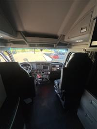 2025 Kenworth T680 NEXT GEN
