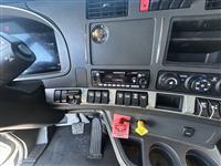 2025 Kenworth T680 NEXT GEN