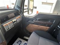 2027 Kenworth W990