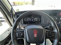 2027 Kenworth W990