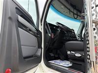 2026 Kenworth T880