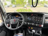 2026 Kenworth T880