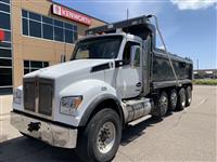 2025 Kenworth T880