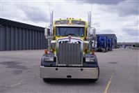 2025 Kenworth W900L