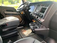 2022 Kenworth T680