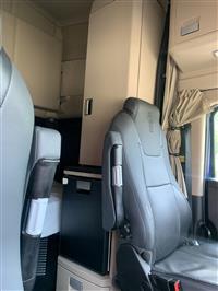 2022 Kenworth T680