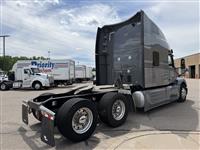 2023 Peterbilt 579