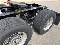 2023 Peterbilt 579