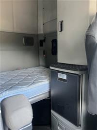 2020 Kenworth T680