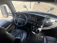 2022 Kenworth T680