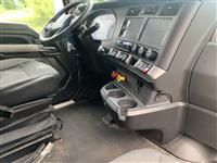 2022 Kenworth T680