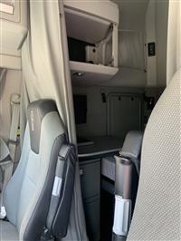 2020 Kenworth T680