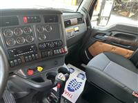 2027 Kenworth W990