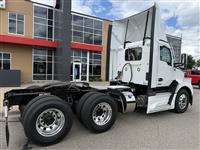 2027 Kenworth T680