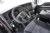 2023 Kenworth T880