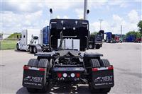 2023 Kenworth T880