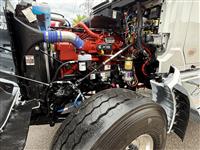 2027 Kenworth T880