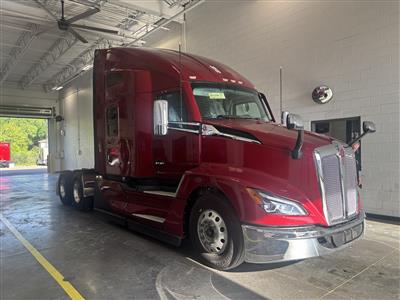 2027 Kenworth T680