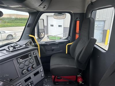 2023 Freightliner PT116DC