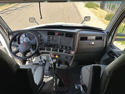 2020 Kenworth T680