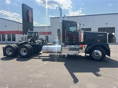 2026 Kenworth W900