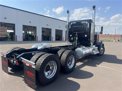 2026 Kenworth W900