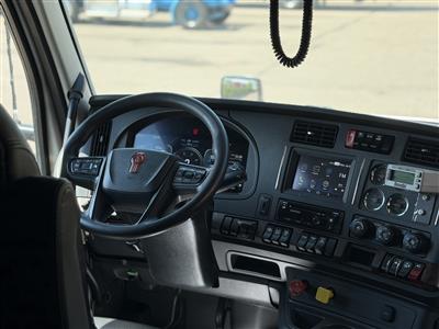 2023 Kenworth T680