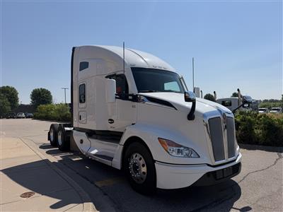 2023 Kenworth T680