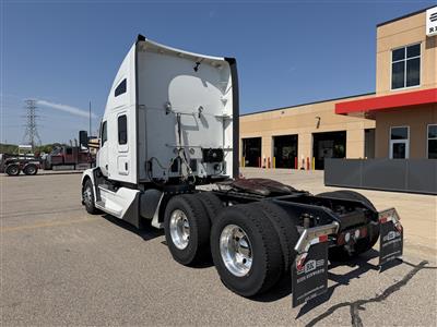 2023 Kenworth T680