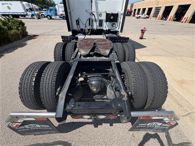 2023 Kenworth T680